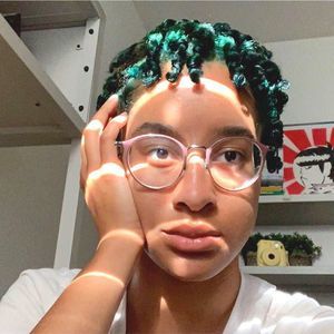 Meet your Posher, Jenigh